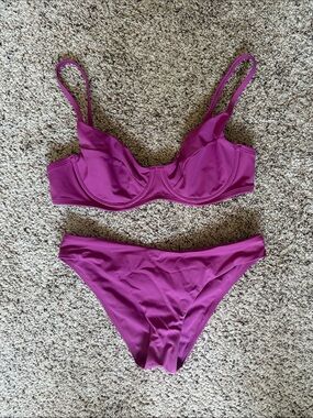 Vetchy “Destin” Bikini Set (med top, small bottom)